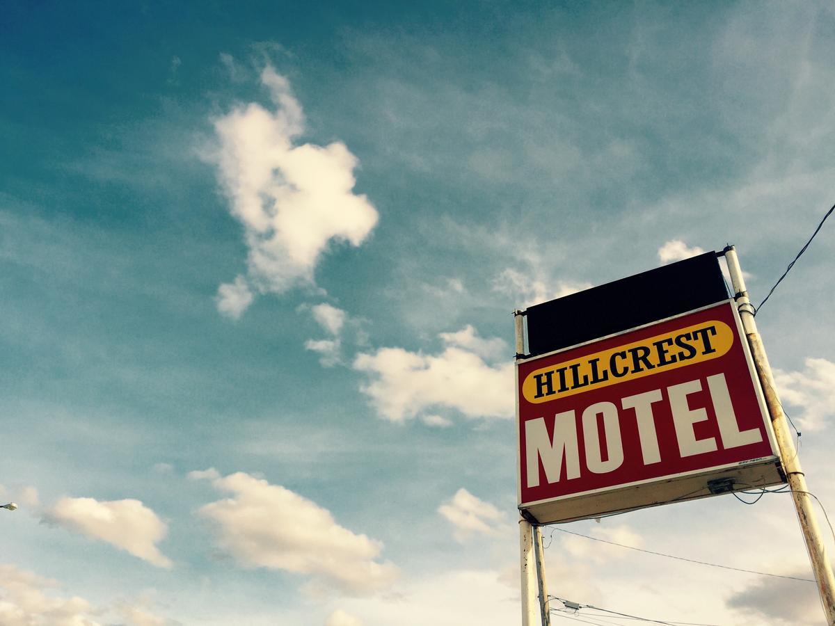 Hillcrest Motel Manning Exterior photo